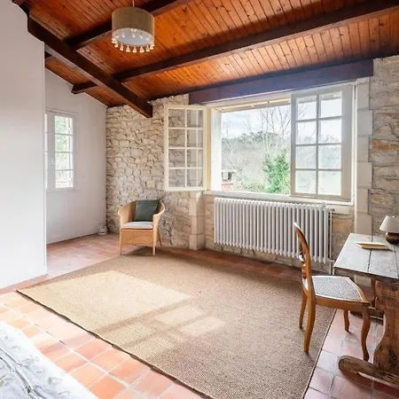 Holiday home Charming Nature In Perigord *